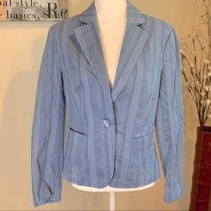 Bianca. LS Lightweight blue blazer - EUC